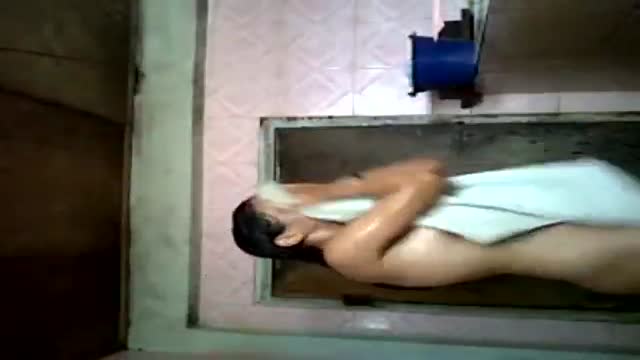 Video abg muda lagi mandi