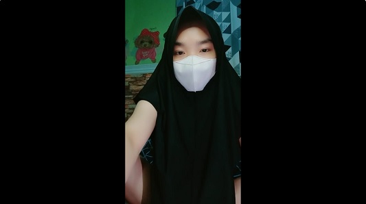 Bokep Jilbab Colmek Memek Pakai Dildo