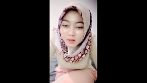 Bu Guru Cantik Memek Tembem Masih Perawan