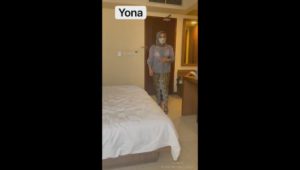 Entot STW Kebaya Ungu Di Hotel