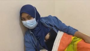 Jilbab Bispak Bikin Penasaran